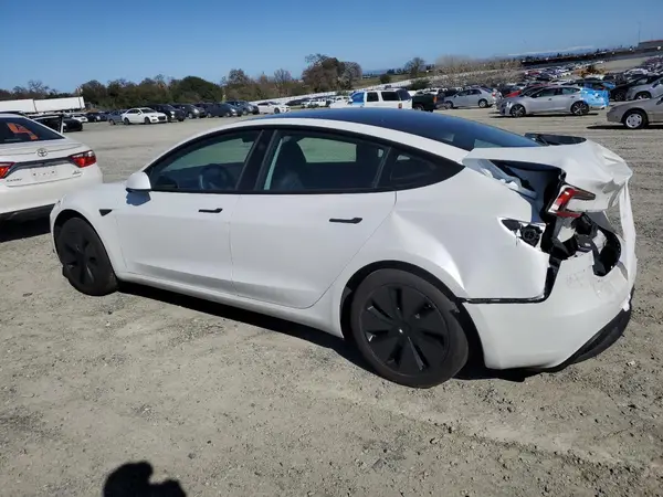 5YJ3E1EA1RF742511 2024 TESLA MODEL 3 - Image 2