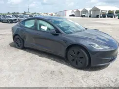 5YJ3E1EA1RF742864 2024 TESLA MODEL 3