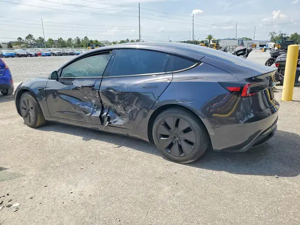 5YJ3E1EA1RF758160 2024 TESLA MODEL 3 - Image 2