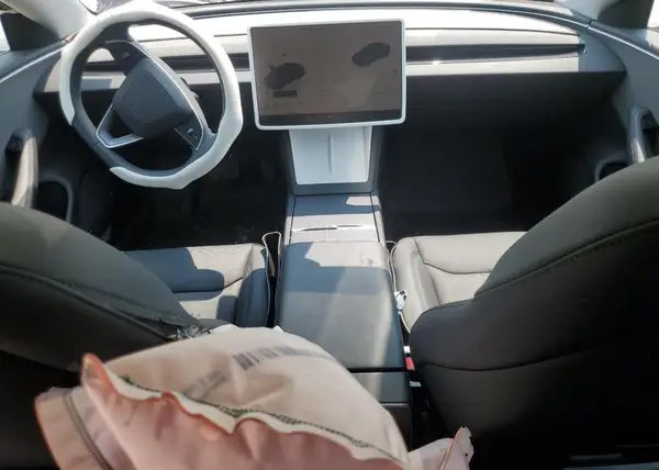 5YJ3E1EA1RF768896 2024 TESLA MODEL 3 - Image 8