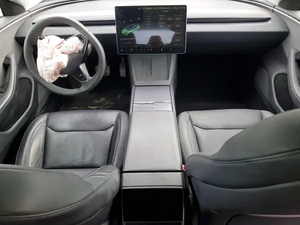 5YJ3E1EA1RF773550 2024 TESLA MODEL 3 - Image 8