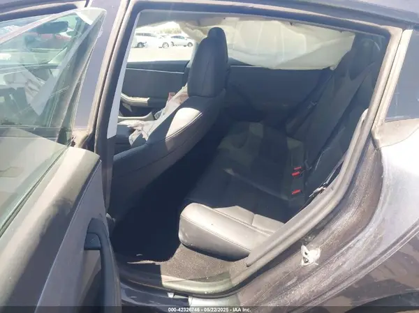 5YJ3E1EA1RF782328 2024 TESLA MODEL 3 - Image 8