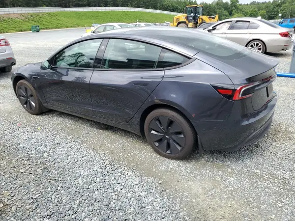 5YJ3E1EA1RF782331 2024 TESLA MODEL 3 - Image 2