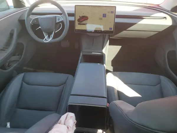 5YJ3E1EA1RF782751 2024 TESLA MODEL 3 - Image 8