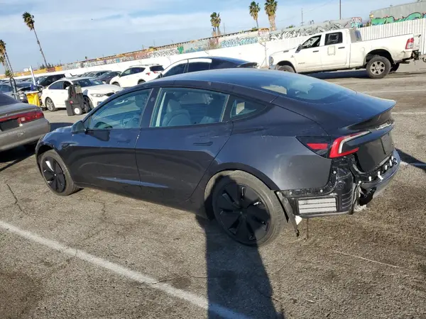 5YJ3E1EA1RF784743 2024 TESLA MODEL 3 - Image 2