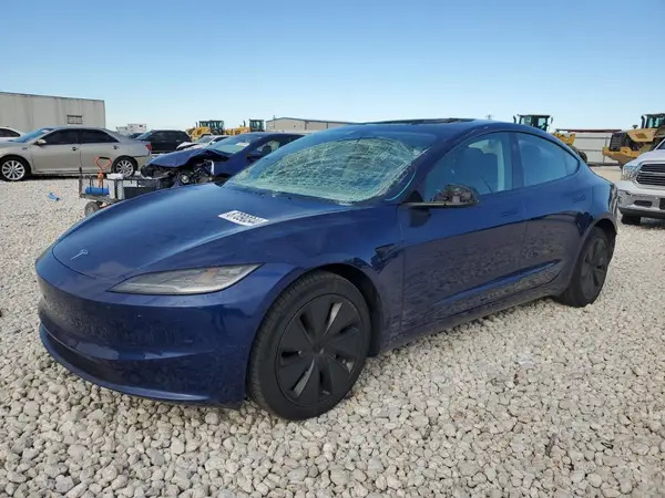 5YJ3E1EA1RF786377 2024 TESLA MODEL 3 - Image 1