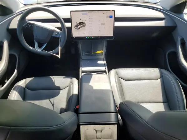 5YJ3E1EA1RF789652 2024 TESLA MODEL 3 - Image 8