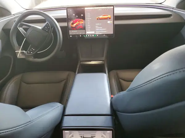 5YJ3E1EA1RF825470 2024 TESLA MODEL 3 - Image 8