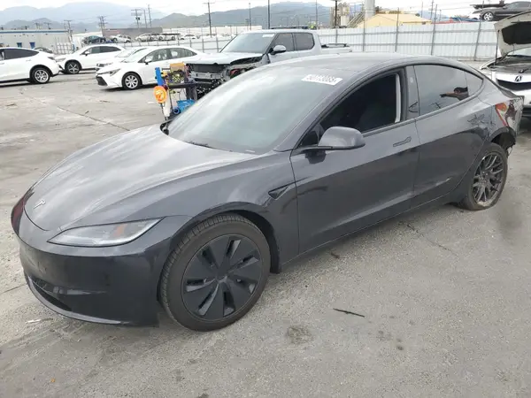 5YJ3E1EA1RF830586 2024 TESLA MODEL 3 - Image 1