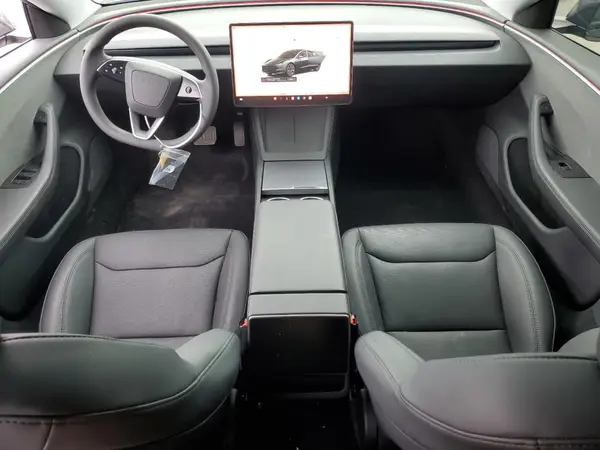 5YJ3E1EA1RF830586 2024 TESLA MODEL 3 - Image 8