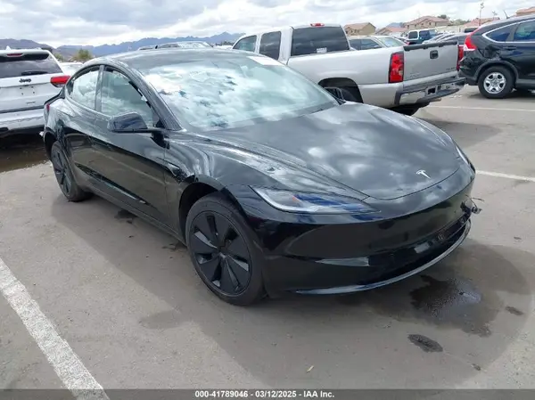 5YJ3E1EA1RF831561 2024 TESLA MODEL 3 - Image 1