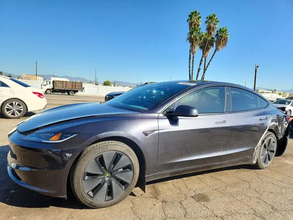 5YJ3E1EA1RF831740 2024 TESLA MODEL 3 - Image 1