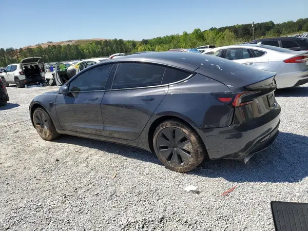 5YJ3E1EA1RF834301 2024 TESLA MODEL 3 - Image 2