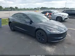 5YJ3E1EA1RF844892 2024 TESLA MODEL 3
