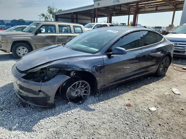 5YJ3E1EA1RF855701 2024 TESLA MODEL 3 - Image 1