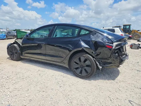 5YJ3E1EA1RF859280 2024 TESLA MODEL 3 - Image 2