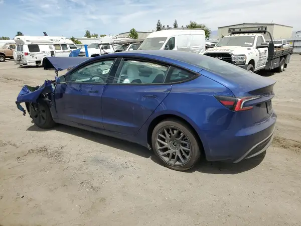 5YJ3E1EA1RF860042 2024 TESLA MODEL 3 - Image 2