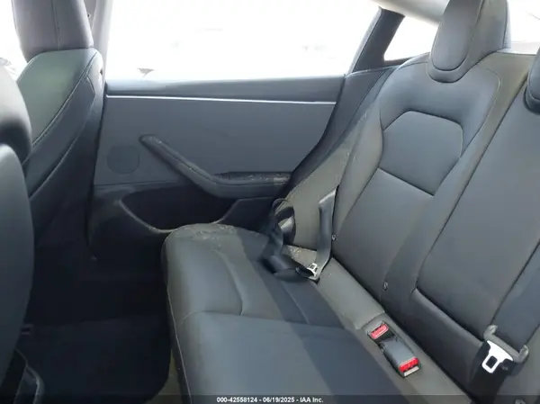 5YJ3E1EA1RF861420 2024 TESLA MODEL 3 - Image 8