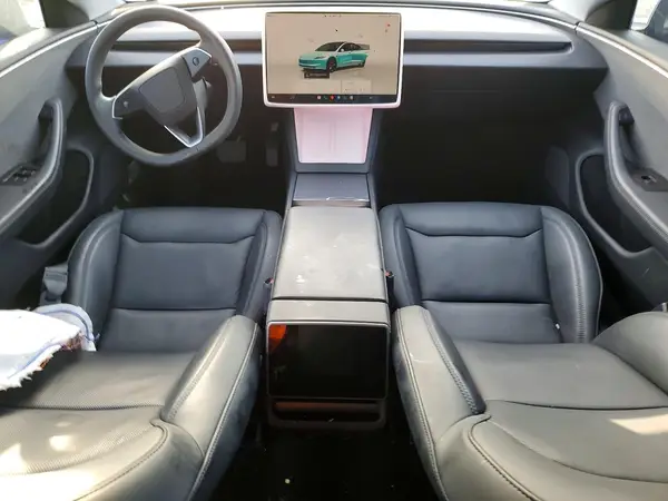 5YJ3E1EA1RF865824 2024 TESLA MODEL 3 - Image 8