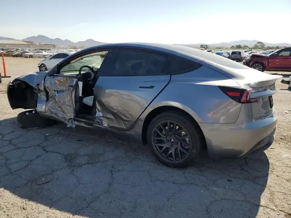 5YJ3E1EA1RF867248 2024 TESLA MODEL 3 - Image 2