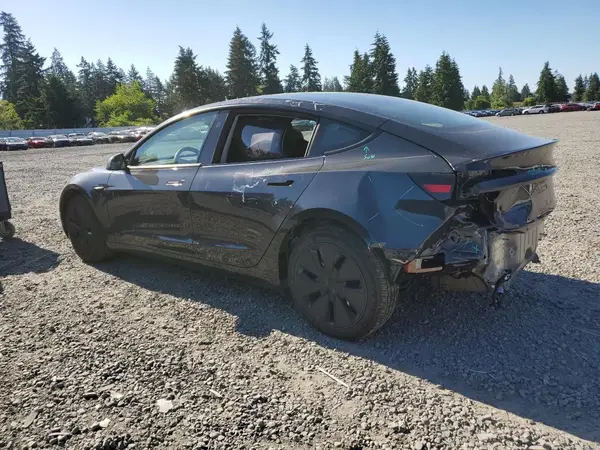 5YJ3E1EA1RF868125 2024 TESLA MODEL 3 - Image 2
