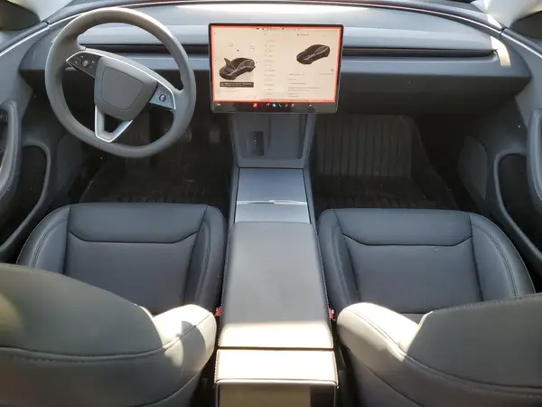 5YJ3E1EA1RF868125 2024 TESLA MODEL 3 - Image 8