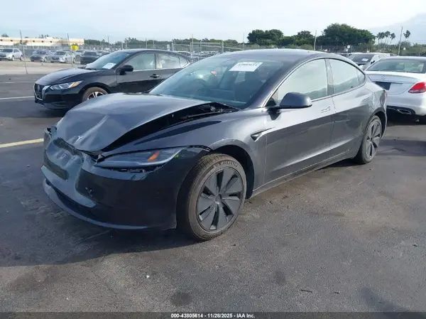 5YJ3E1EA1SF012250 2025 TESLA MODEL 3 - Image 2