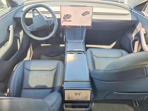 5YJ3E1EA1SF025239 2025 TESLA MODEL 3 - Image 8