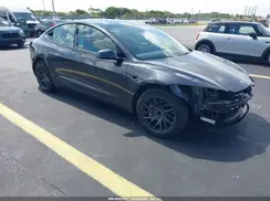 5YJ3E1EA1SF026410 2025 TESLA MODEL 3
