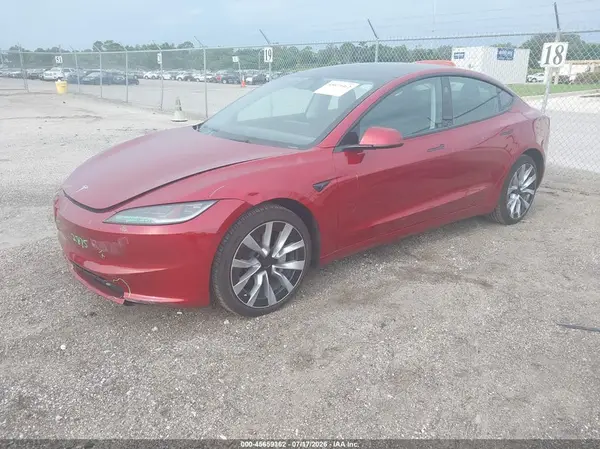 5YJ3E1EA1SF040405 2025 TESLA MODEL 3 - Image 2