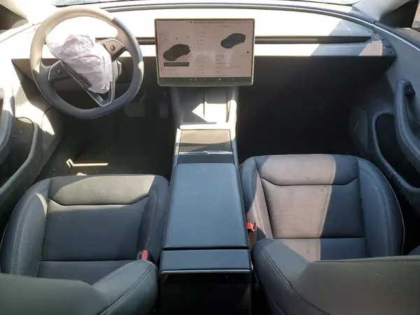 5YJ3E1EA1SF046835 2025 TESLA MODEL 3 - Image 8
