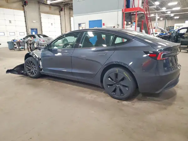 5YJ3E1EA1SF051470 2025 TESLA MODEL 3 - Image 2