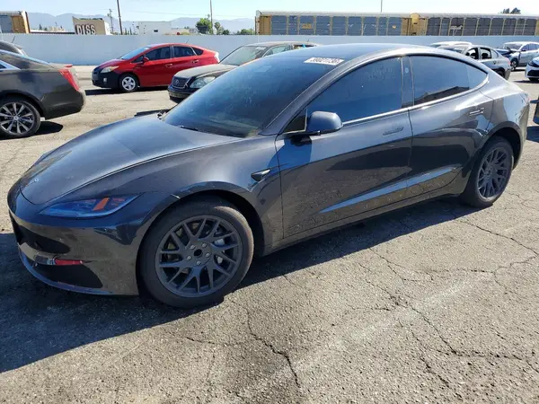 5YJ3E1EA1SF071847 2025 TESLA MODEL 3 - Image 1