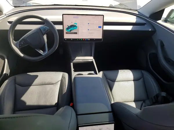 5YJ3E1EA1SF079236 2025 TESLA MODEL 3 - Image 8