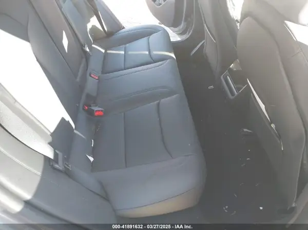 5YJ3E1EA1SF877574 2025 TESLA MODEL 3 - Image 8