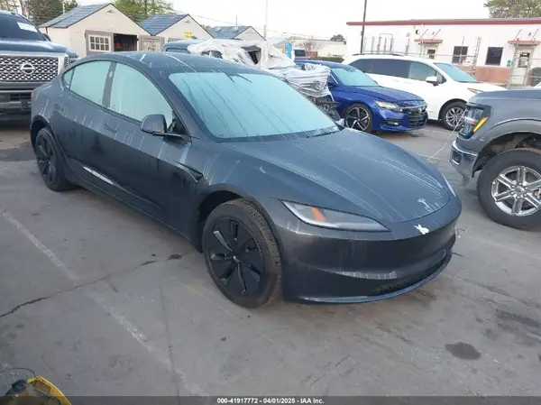 5YJ3E1EA1SF877851 2025 TESLA MODEL 3 - Image 1