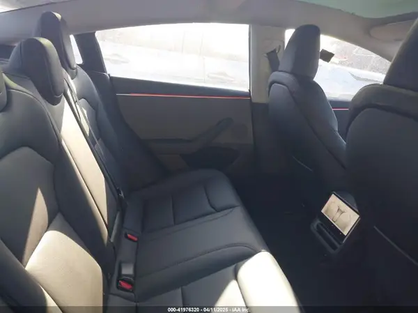 5YJ3E1EA1SF884167 2025 TESLA MODEL 3 - Image 8