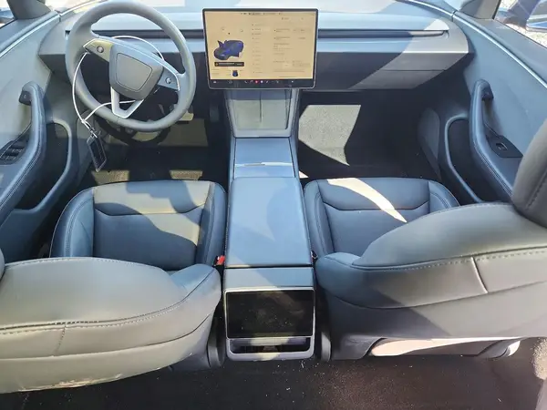 5YJ3E1EA1SF901789 2025 TESLA MODEL 3 - Image 8