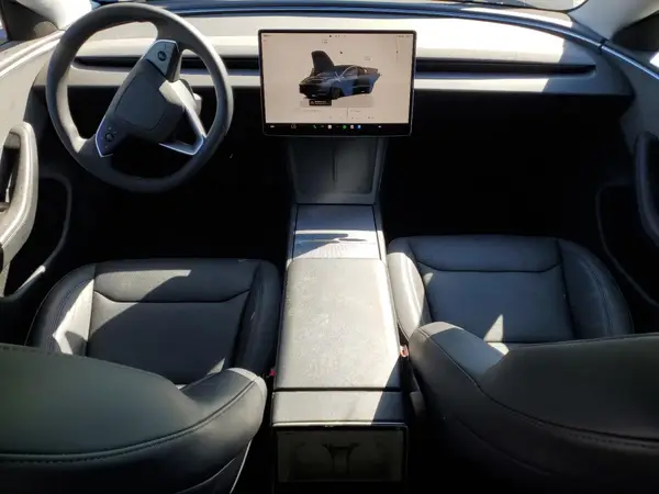 5YJ3E1EA1SF902912 2025 TESLA MODEL 3 - Image 8