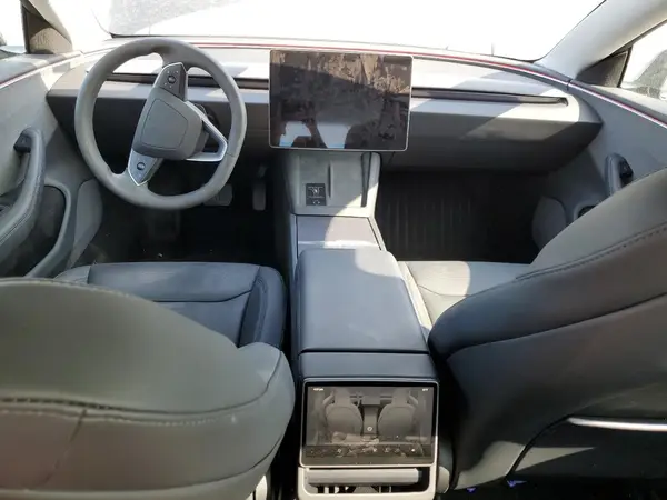 5YJ3E1EA1SF904045 2025 TESLA MODEL 3 - Image 8