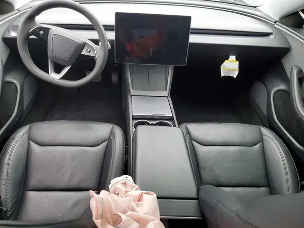 5YJ3E1EA1SF907124 2025 TESLA MODEL 3 - Image 8