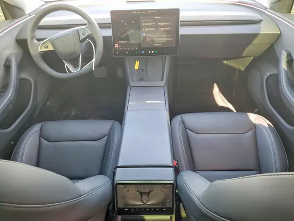 5YJ3E1EA1SF908208 2025 TESLA MODEL 3 - Image 8