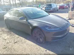 5YJ3E1EA1SF908225 2025 TESLA MODEL 3