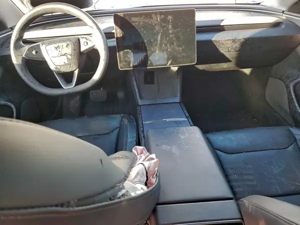5YJ3E1EA1SF910900 2025 TESLA MODEL 3 - Image 8