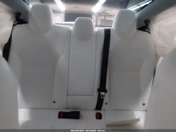 5YJ3E1EA1SF913182 2025 TESLA MODEL 3 - Image 8