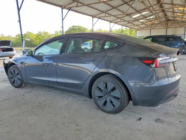 5YJ3E1EA1SF917295 2025 TESLA MODEL 3 - Image 2