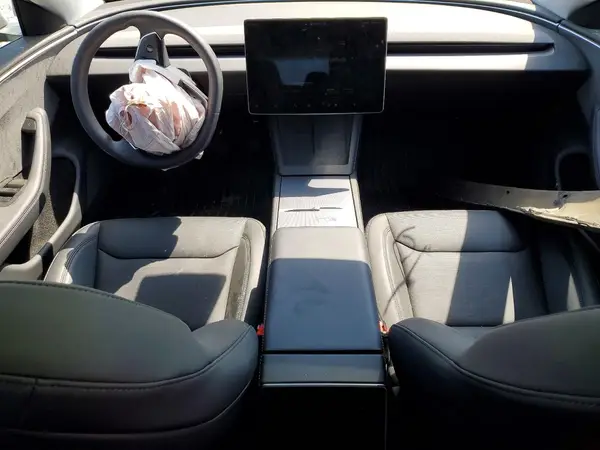 5YJ3E1EA1SF917295 2025 TESLA MODEL 3 - Image 8