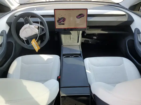 5YJ3E1EA1SF922223 2025 TESLA MODEL 3 - Image 8