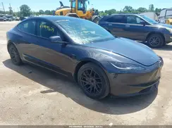 5YJ3E1EA1SF934016 2025 TESLA MODEL 3