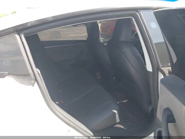 5YJ3E1EA1SF936526 2025 TESLA MODEL 3 - Image 8